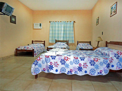 Hosteria Mola Hotel Puerto Iguazu Ngoại thất bức ảnh
