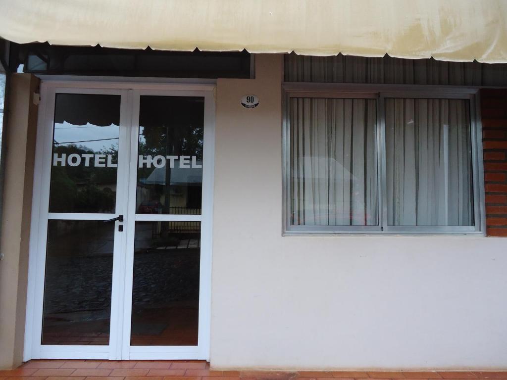 Hosteria Mola Hotel Puerto Iguazu Ngoại thất bức ảnh